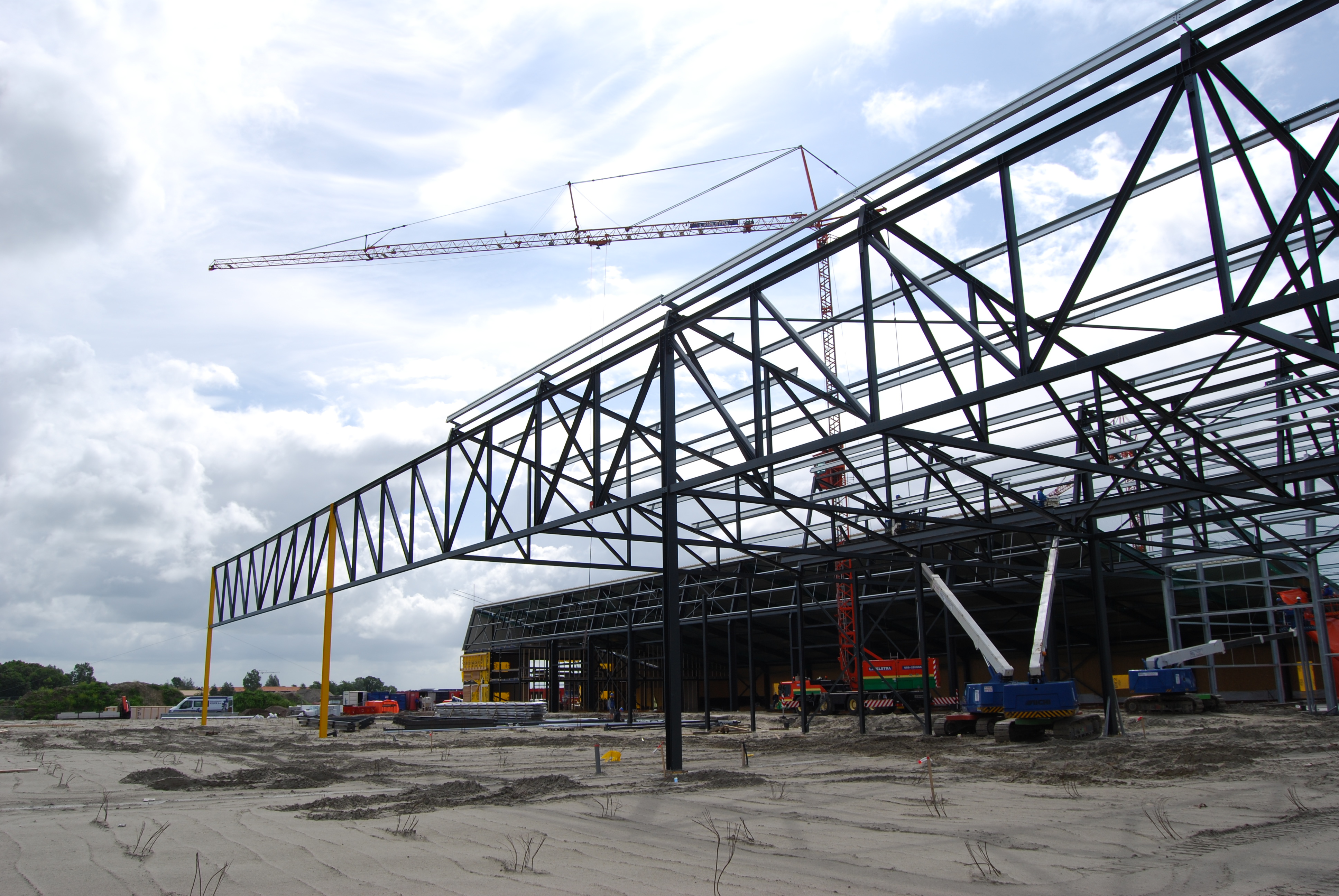Bedrijfshal staalconstructie Drachten